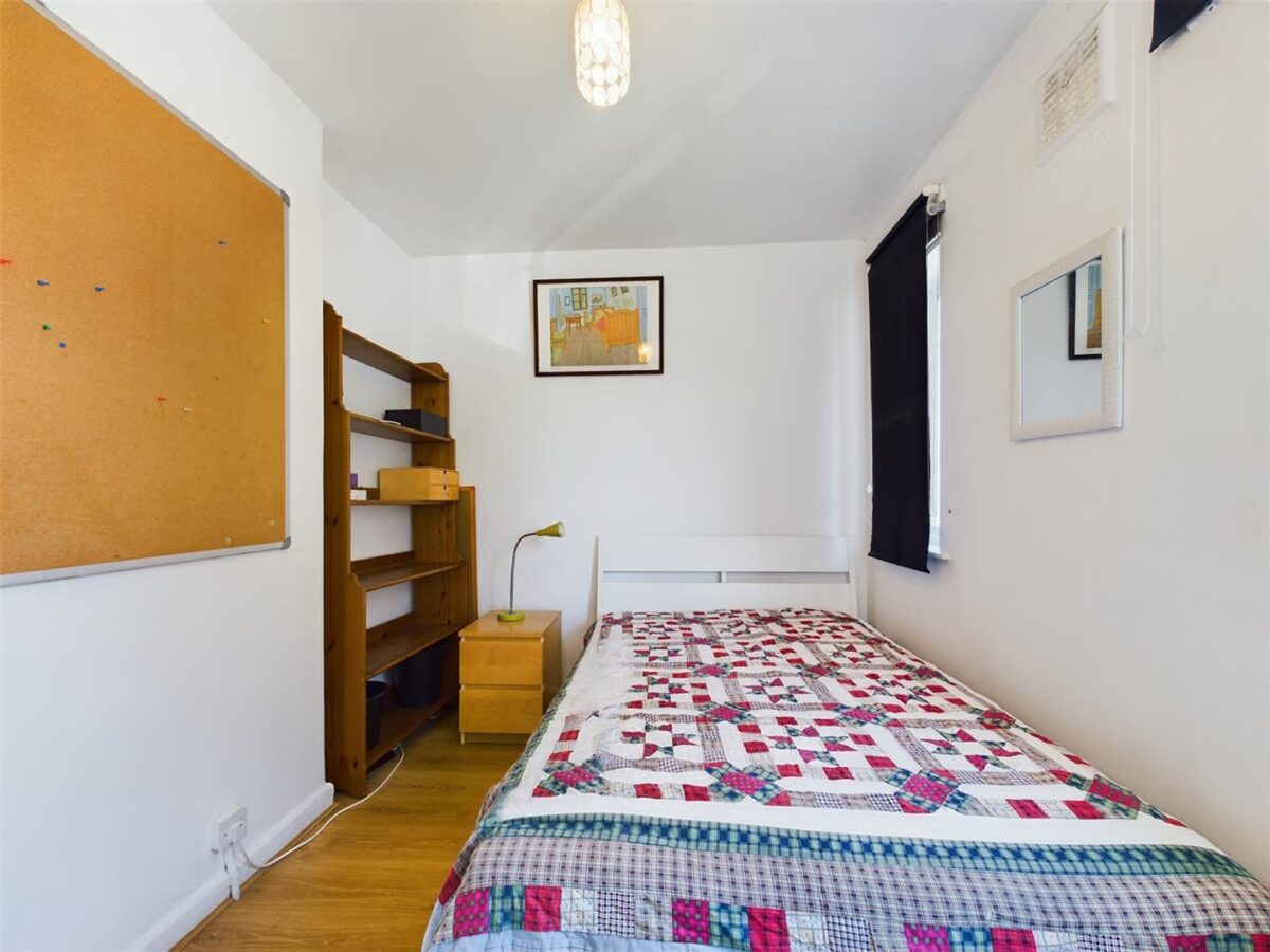 De Quincey Road, London