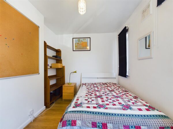De Quincey Road, London