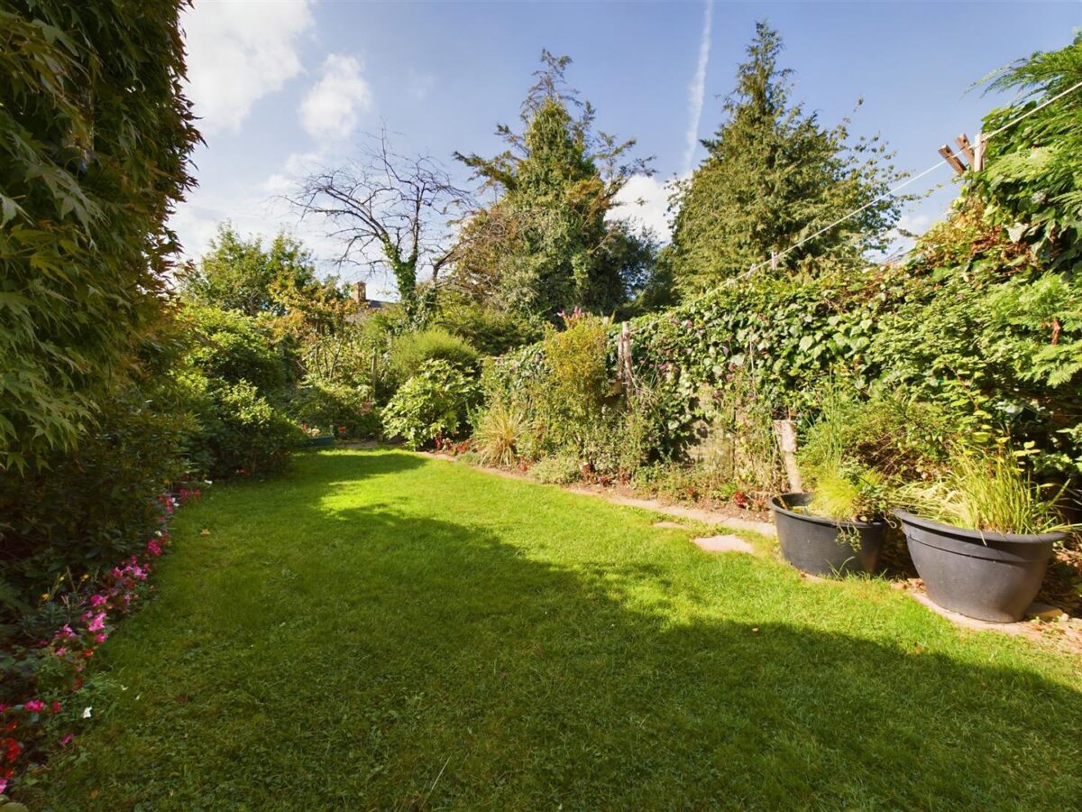 De Quincey Road, London