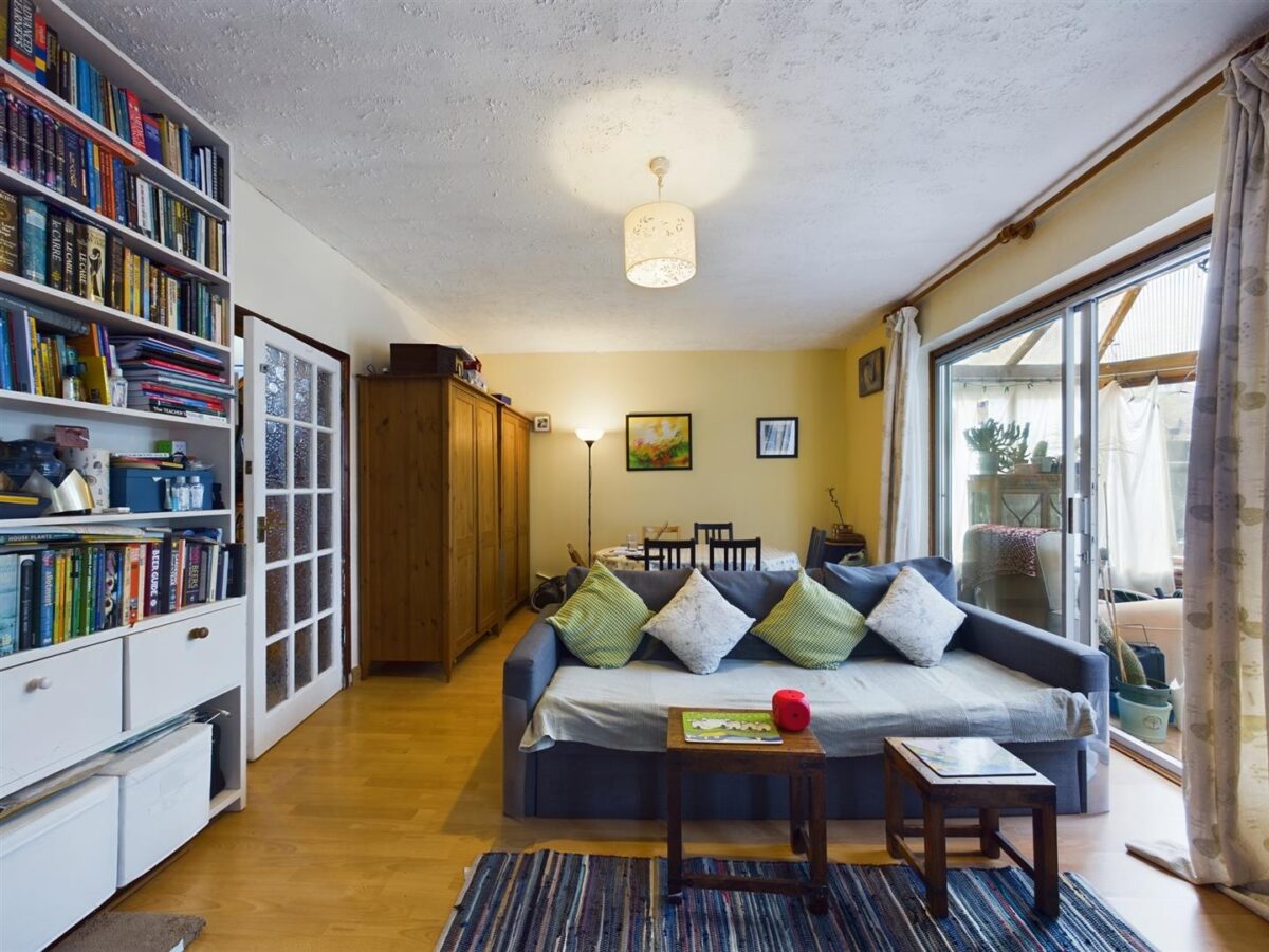 De Quincey Road, London