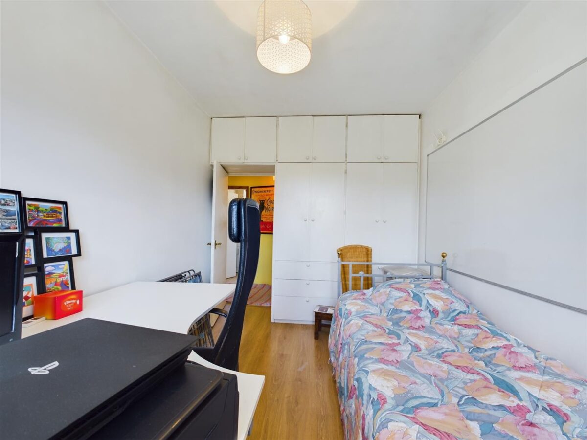 De Quincey Road, London
