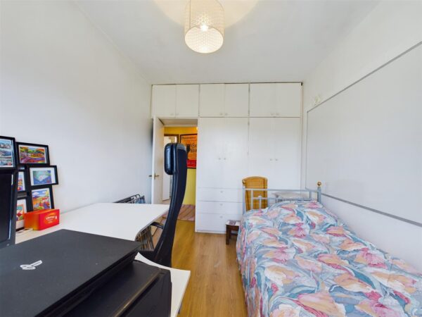 De Quincey Road, London