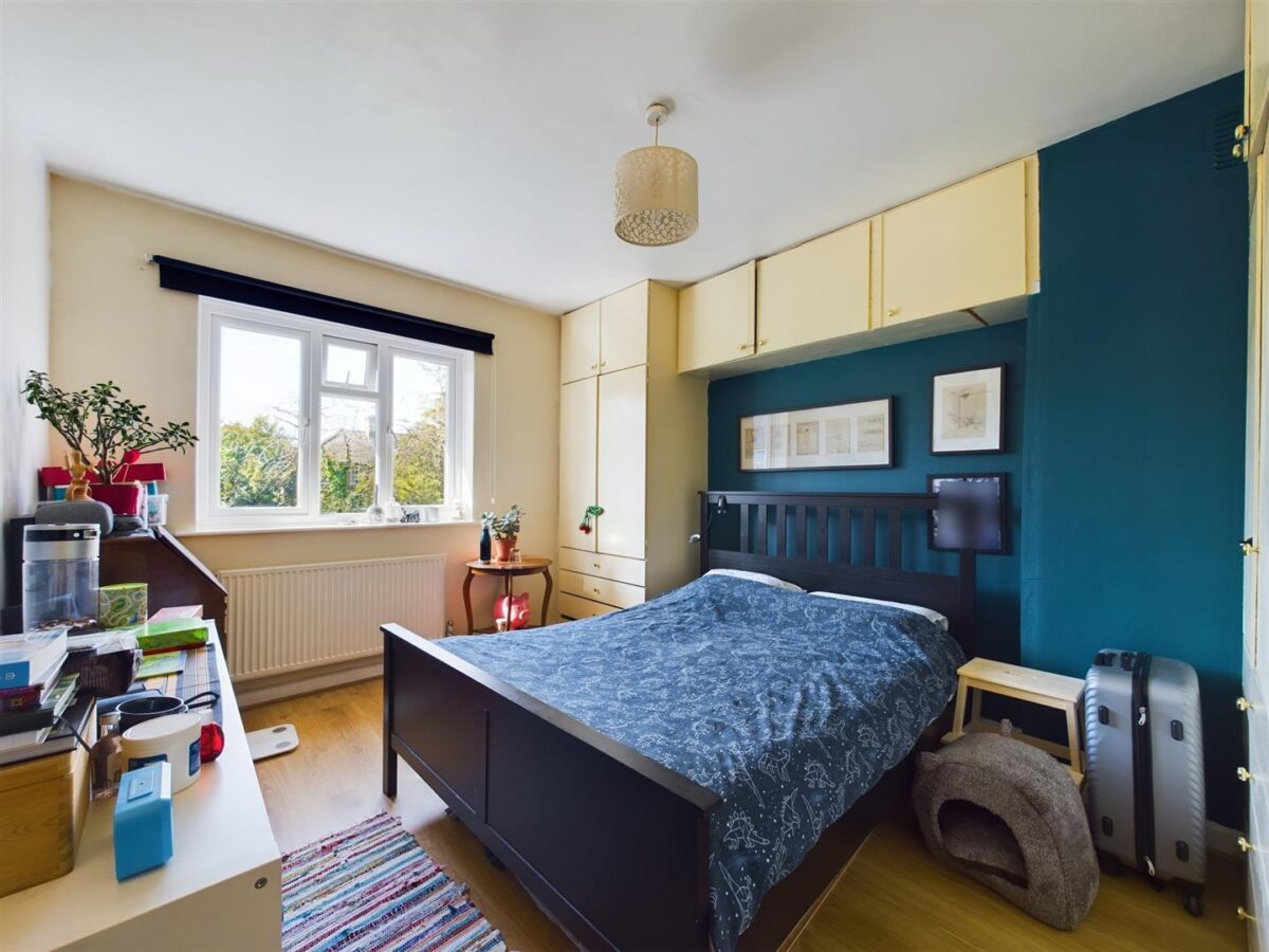 De Quincey Road, London