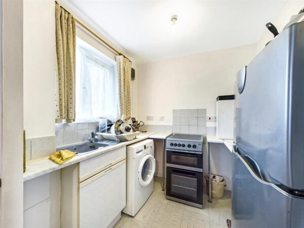 Bream Close, London