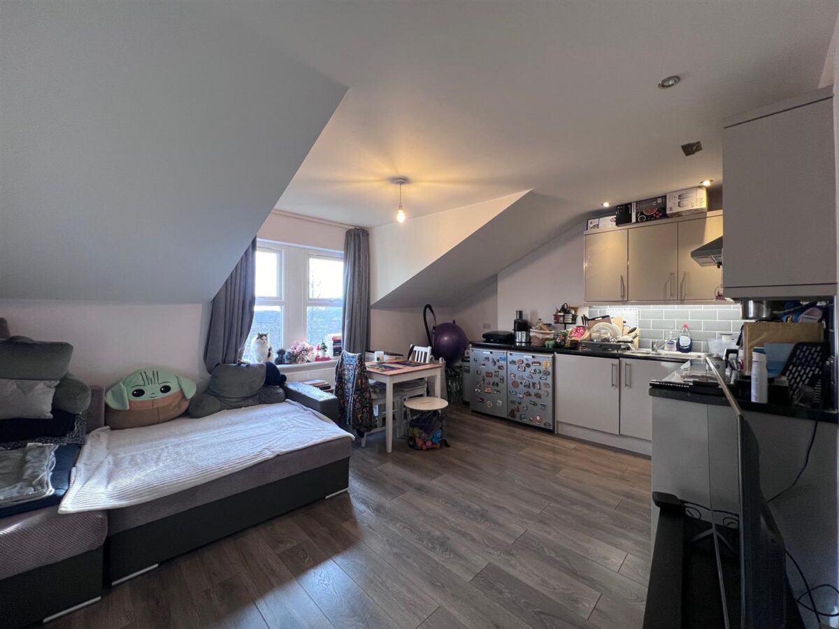 Cedar Road, London