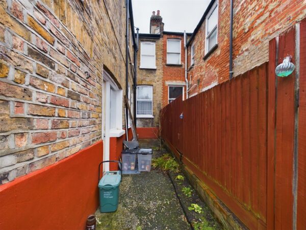Gloucester Road, Tottenham
