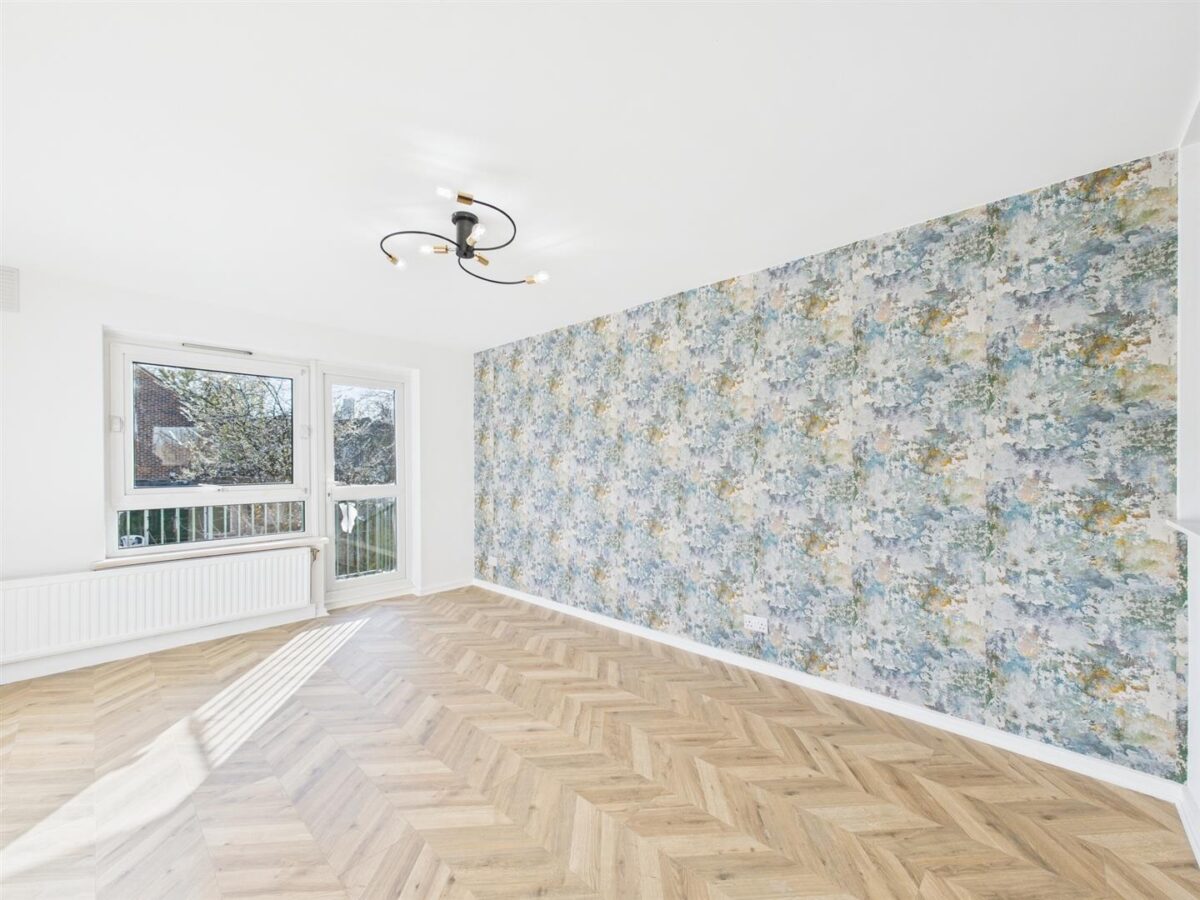 Albert Road, London