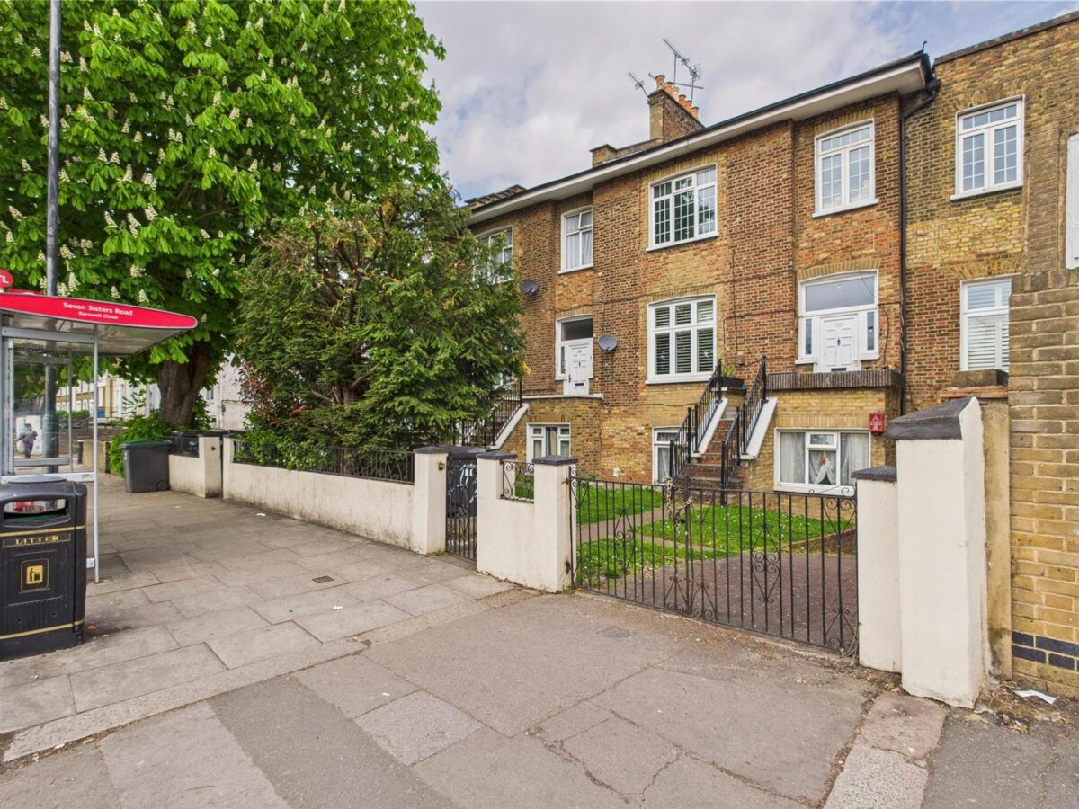 St Ann's Road, Tottenham, London