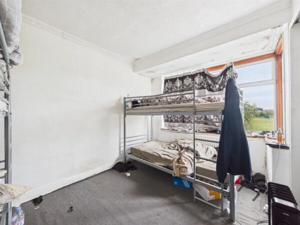 Westerham Avenue, London