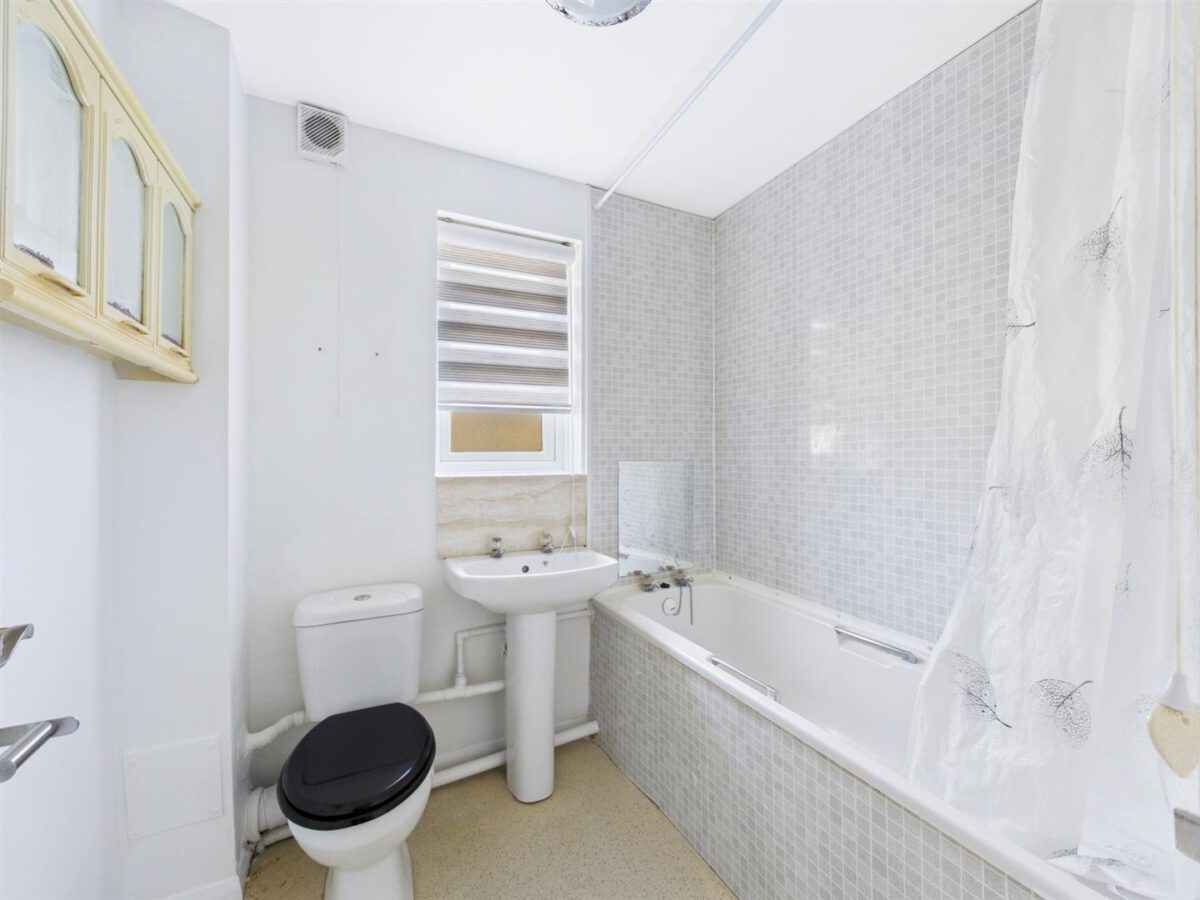Bream Close, London