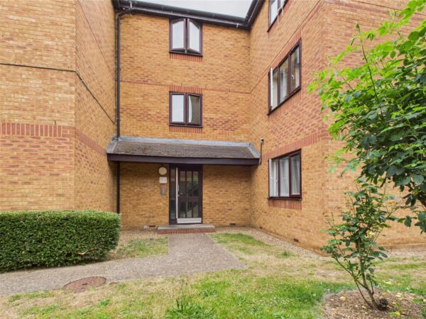 Bream Close, London
