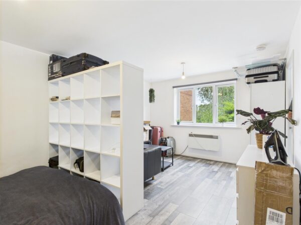 Bream Close, London