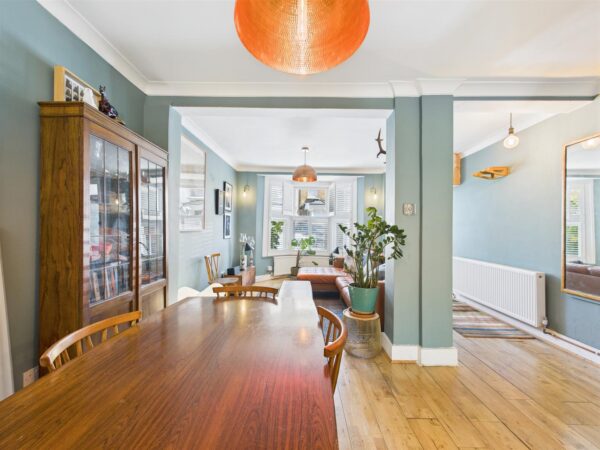 Malvern Road, London