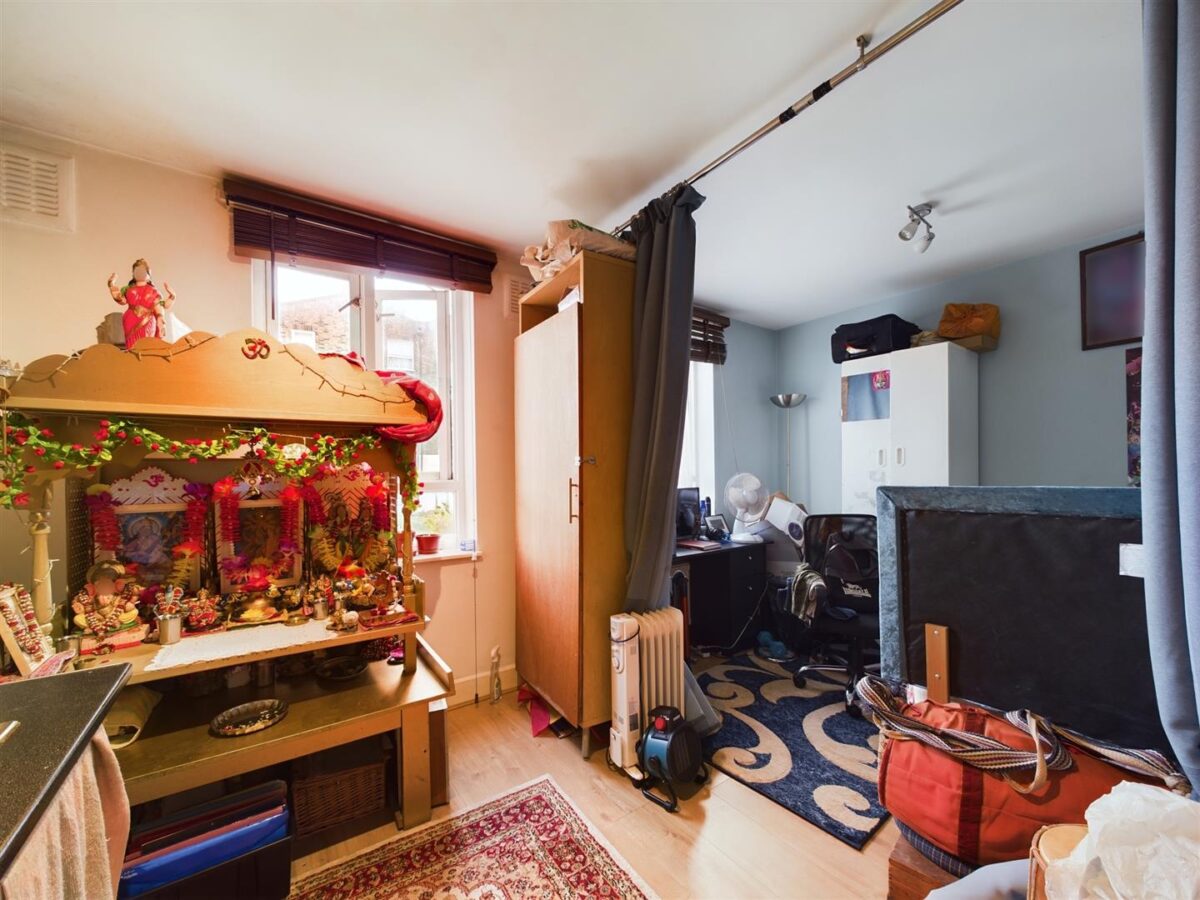 Richmond Grove, London