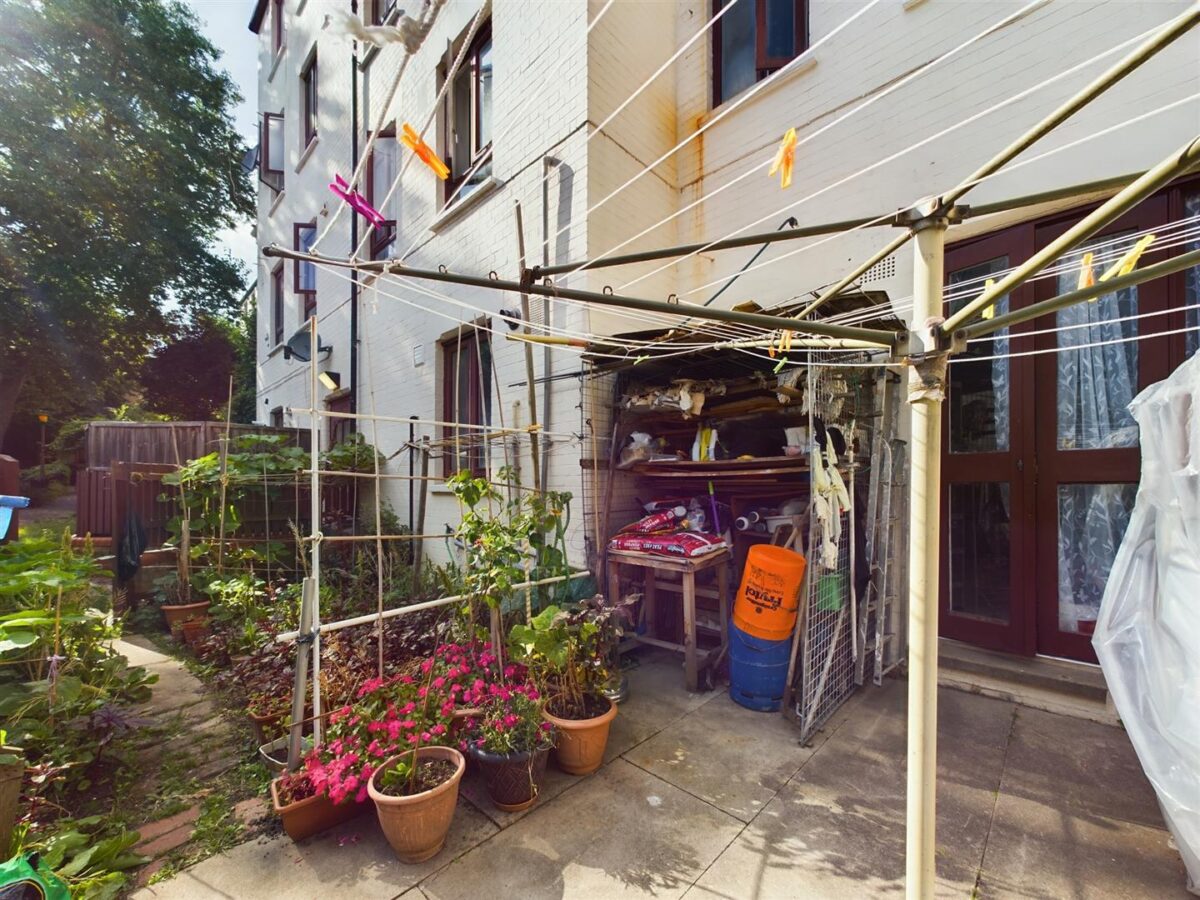 Richmond Grove, London