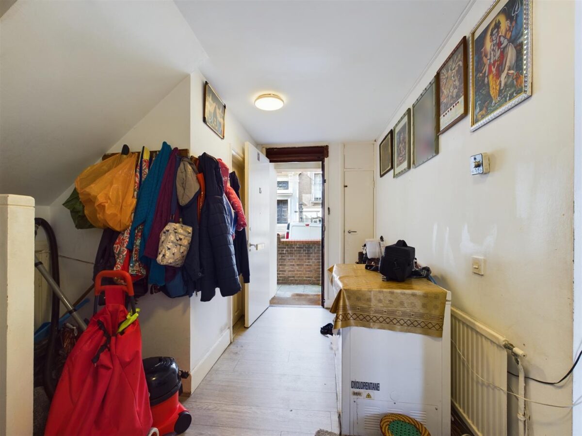 Richmond Grove, London