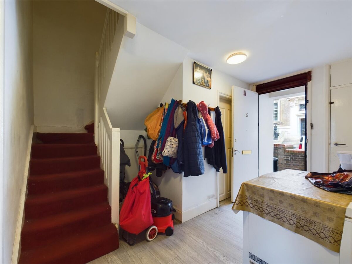 Richmond Grove, London