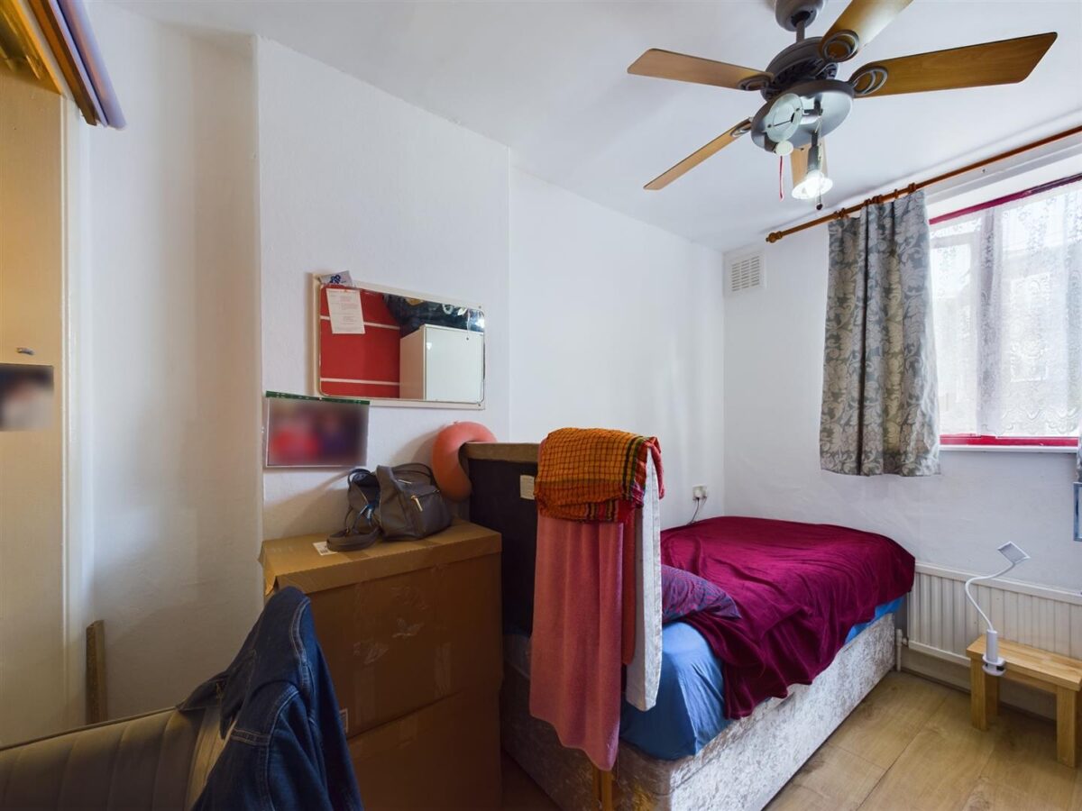 Richmond Grove, London