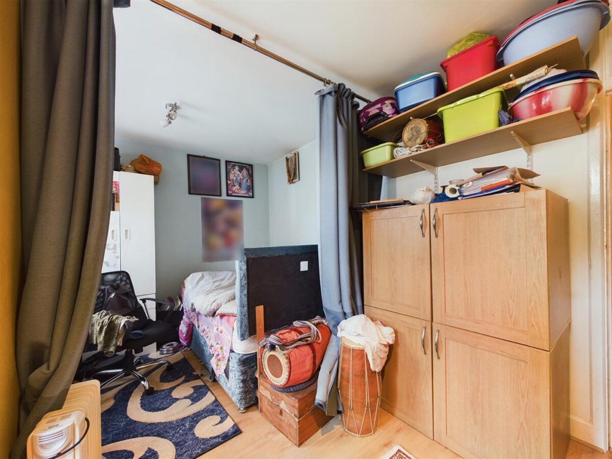 Richmond Grove, London