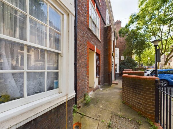 Richmond Grove, London