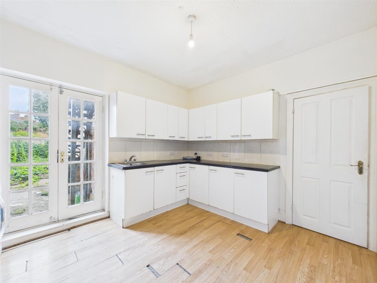 Northwold Road, London