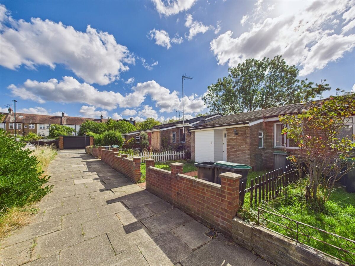 Colton Gardens, London