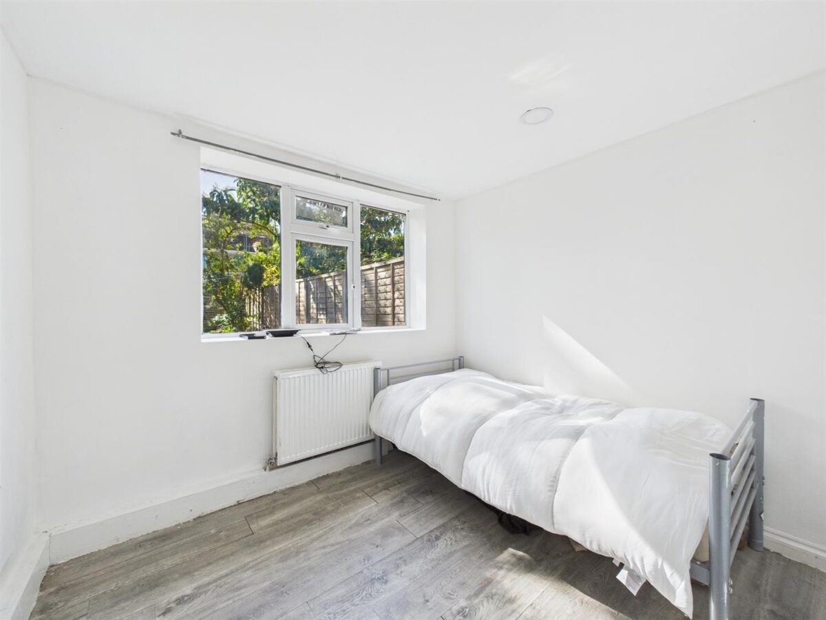 Colton Gardens, London