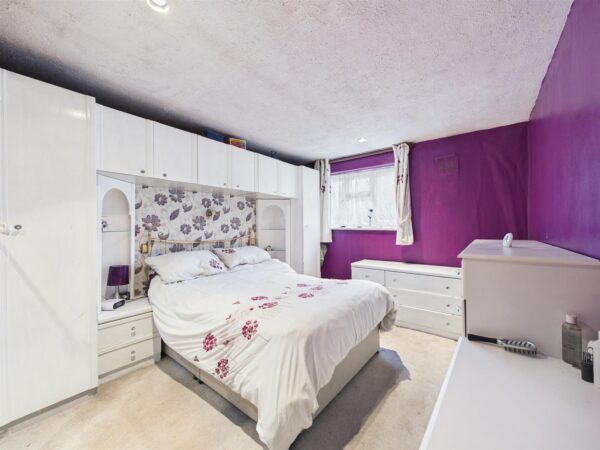 Pentrich Avenue, Enfield