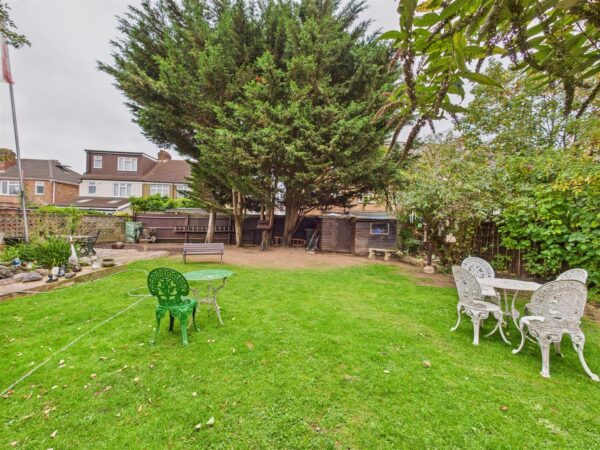 Pentrich Avenue, Enfield