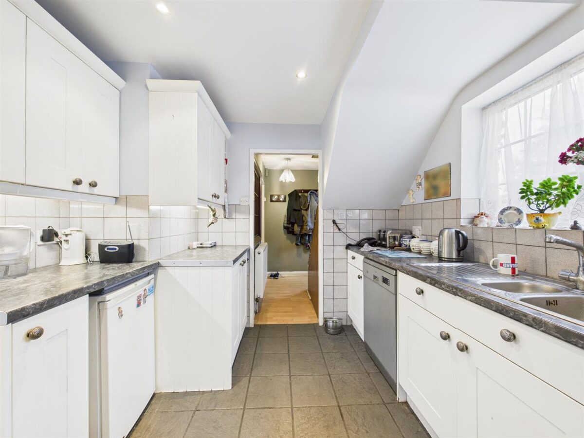 Pentrich Avenue, Enfield