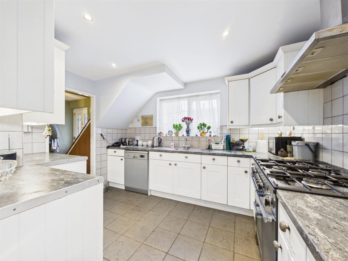 Pentrich Avenue, Enfield