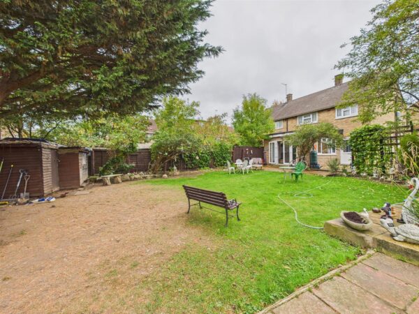 Pentrich Avenue, Enfield