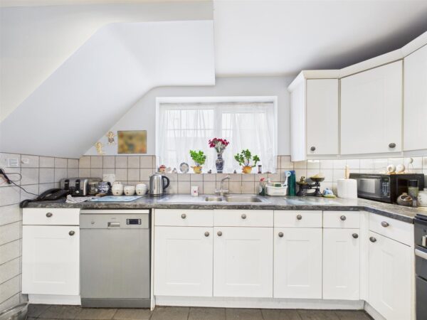 Pentrich Avenue, Enfield