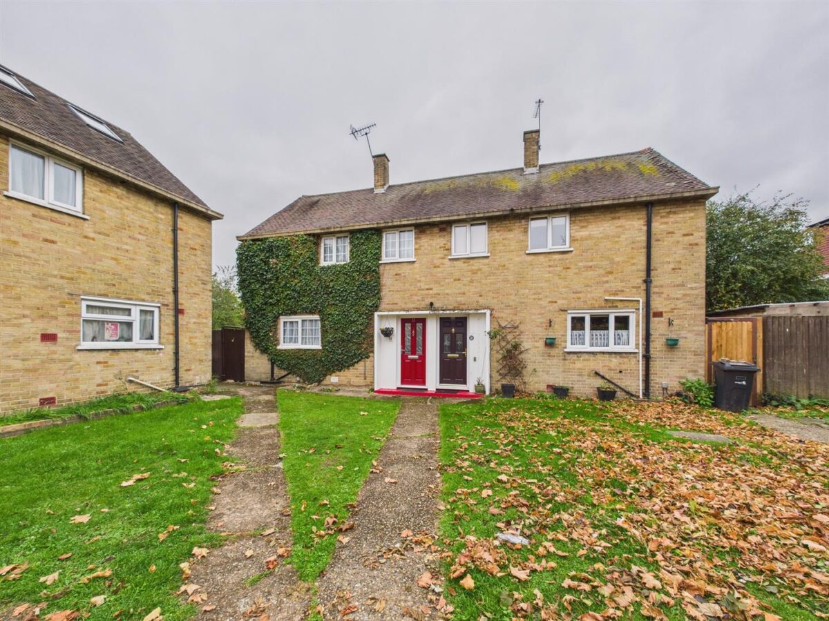 Pentrich Avenue, Enfield