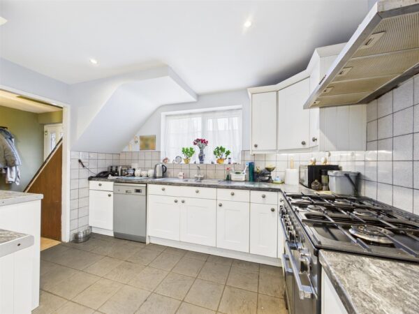 Pentrich Avenue, Enfield