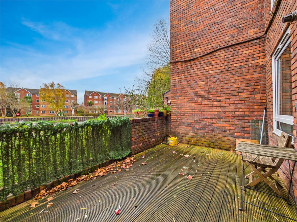 Reedham Close, London