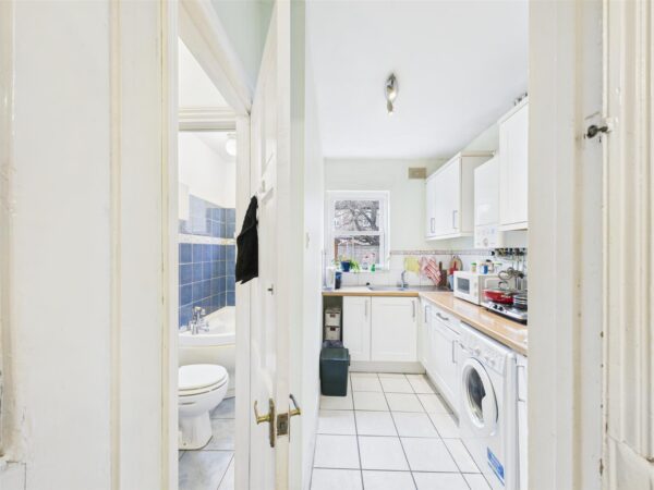 Rosebery Avenue, London