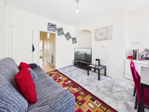 Cumberton Road, London