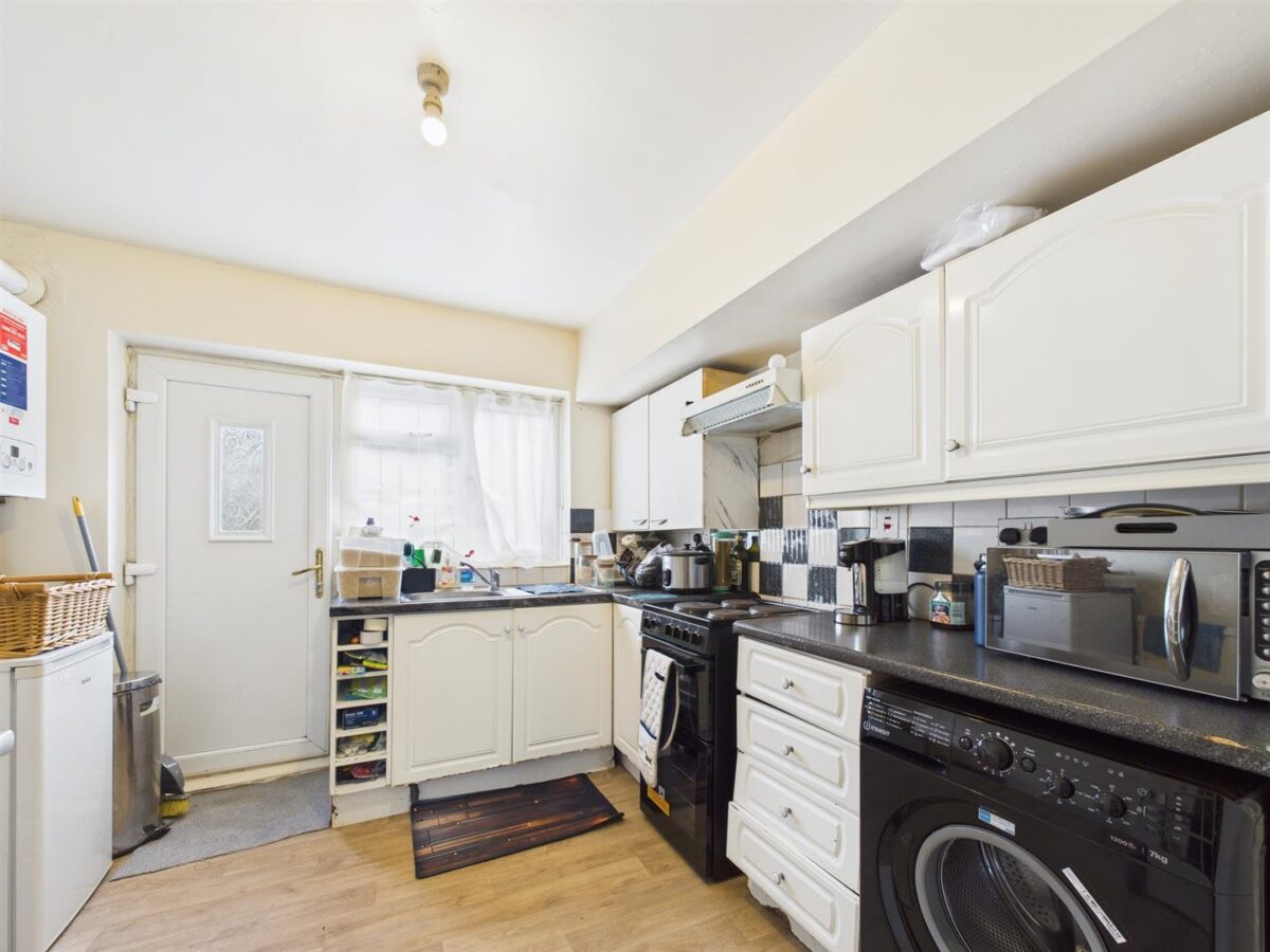 Cumberton Road, London