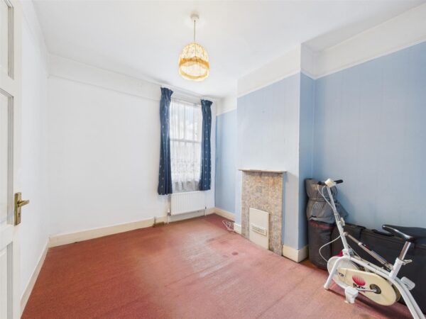 Rosebery Avenue, London