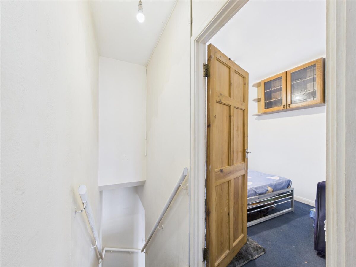 Cumberton Road, London