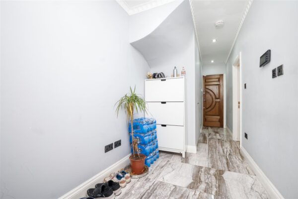 95, Great Cambridge Road, Tottenham, Haringey, Lon