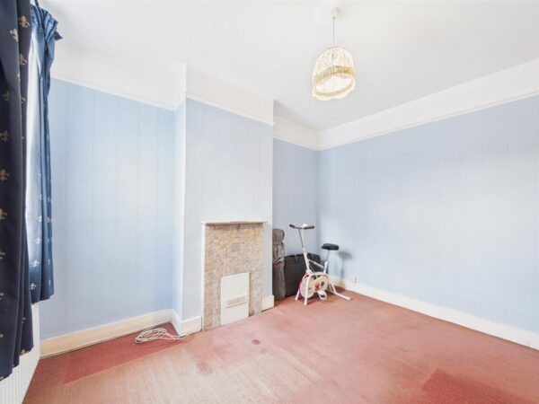 Rosebery Avenue, London