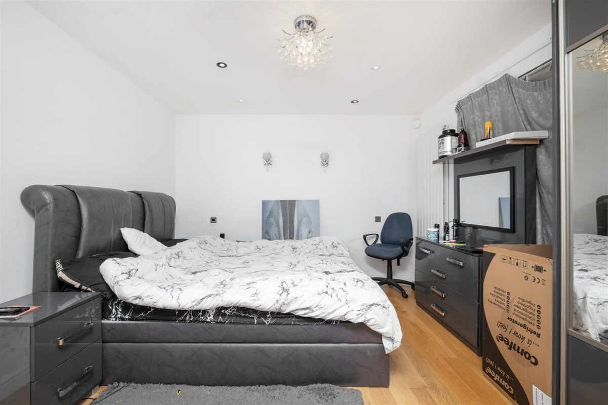 95, Great Cambridge Road, Tottenham, Haringey, Lon