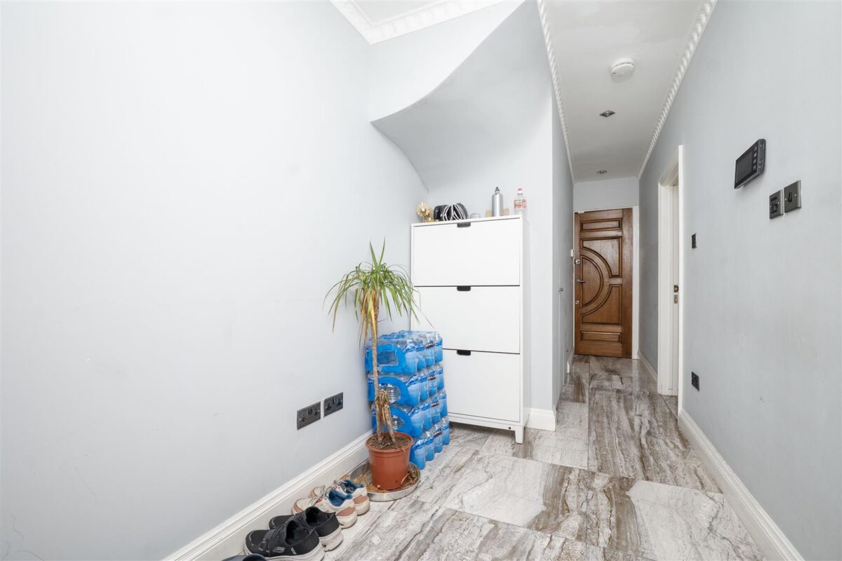 95, Great Cambridge Road, Tottenham, Haringey, Lon