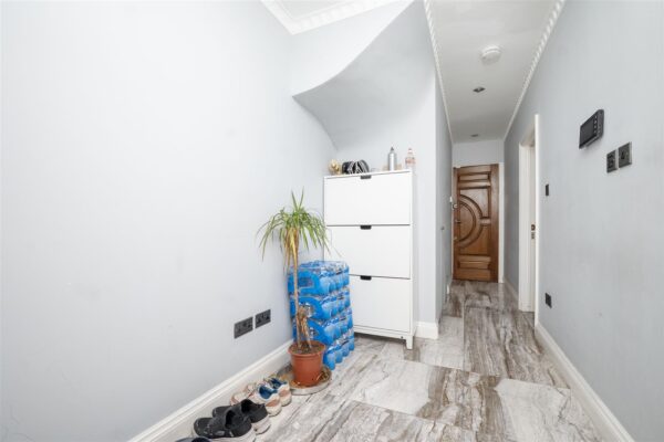 95, Great Cambridge Road, Tottenham, Haringey, Lon