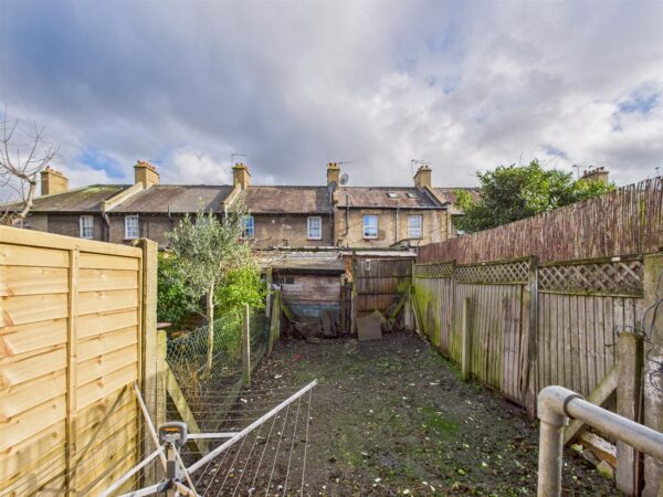 Cumberton Road, London