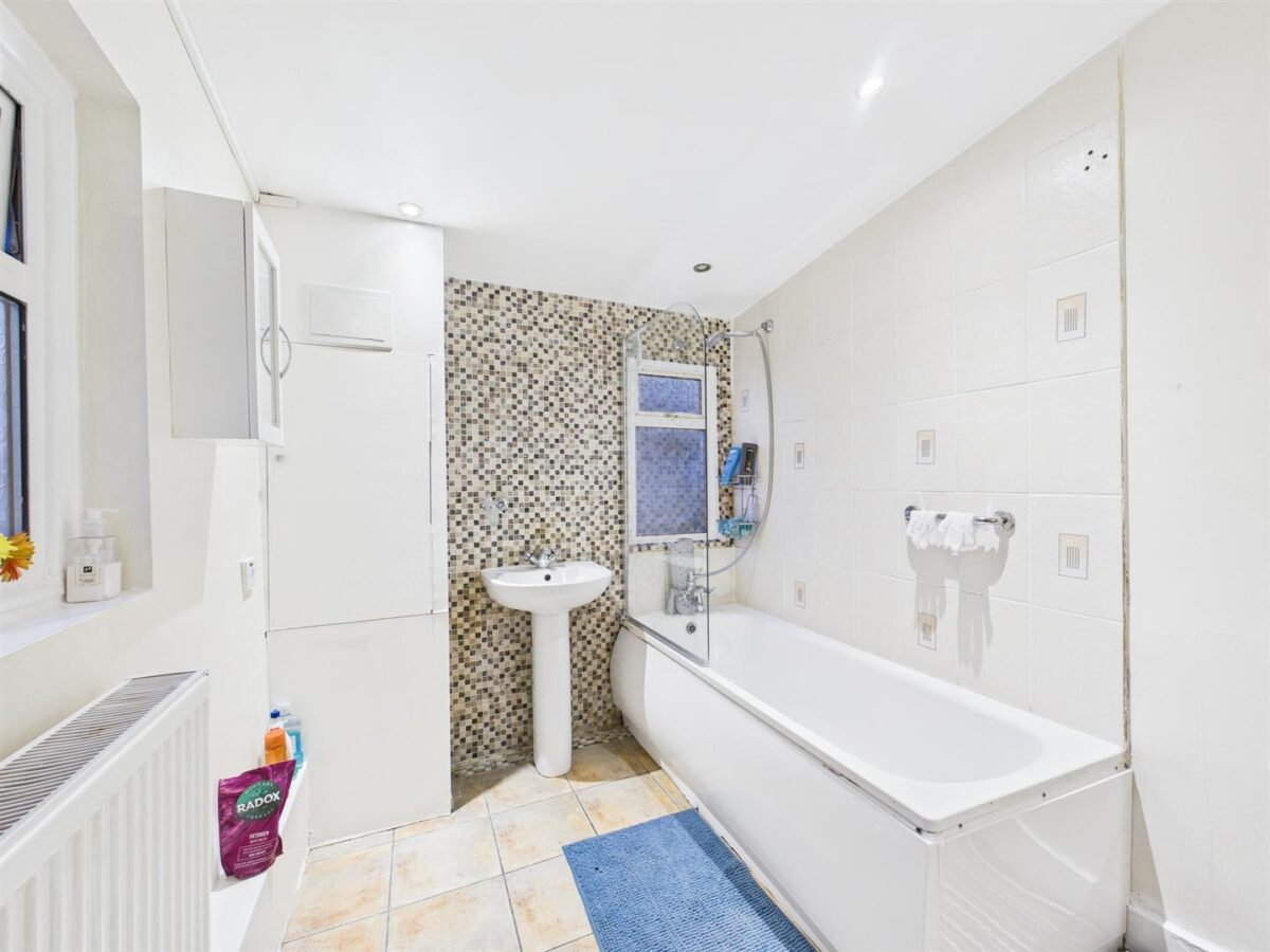 Ferndale Road, London