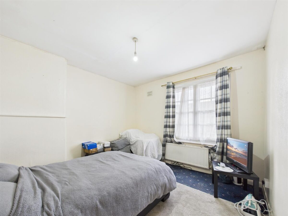 Cumberton Road, London