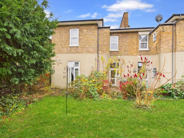 West Green Road, London